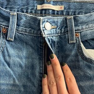 Levi's Women's Straight Leg Blue Jeans